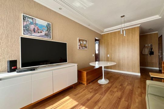 Sala de apartamento à venda com 1 quarto, 50m² em Centro, Campinas