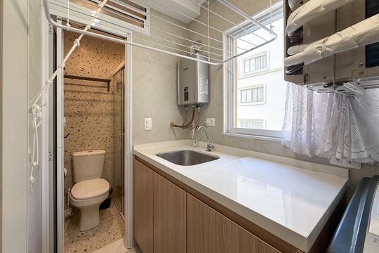 Área de Serviço de apartamento à venda com 3 quartos, 65m² em Aclimação, São Paulo