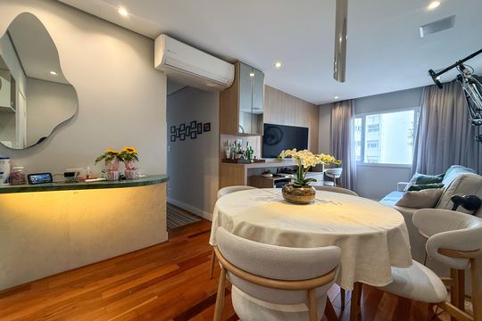 Apartamento à venda com 3 quartos, 65m² em Aclimação, São Paulo
