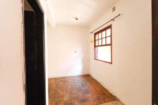 Quarto de casa à venda com 7 quartos, 1000m² em Jardim Modelo, São Paulo