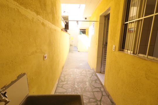Área de Serviço de casa para alugar com 1 quarto, 30m² em Veloso, Osasco