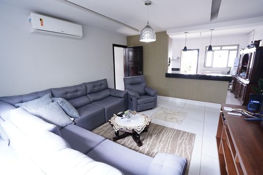 Casa à venda com 3 quartos, 220m² em Jardim Novo Mundo, Goiânia