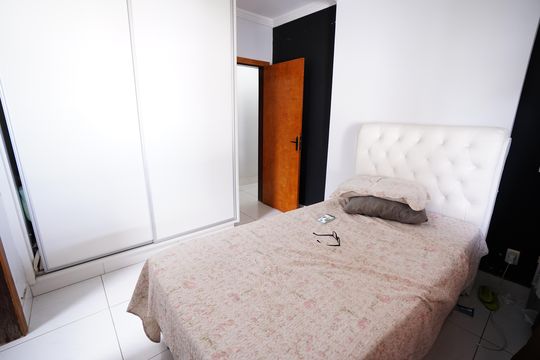 Casa à venda com 3 quartos, 220m² em Jardim Novo Mundo, Goiânia