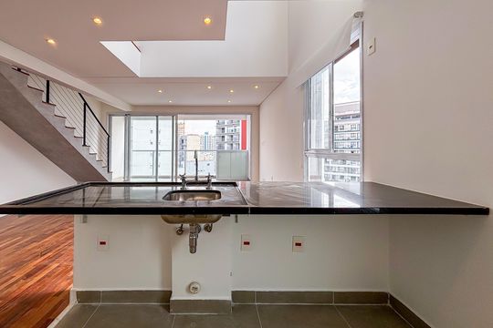 Apartamento para alugar com 2 quartos, 95m² em Sumaré, São Paulo
