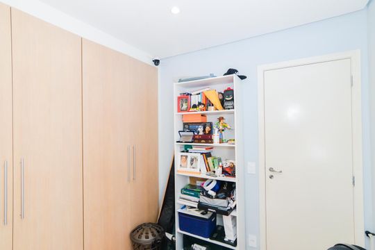 Quarto 1 de apartamento à venda com 4 quartos, 114m² em Vila Santo Antonio, Guarulhos