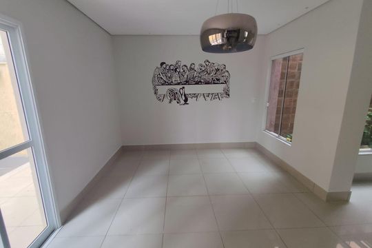 Casa de Condomínio para alugar com 3 quartos, 150m² em Granja Marileusa, Uberlândia