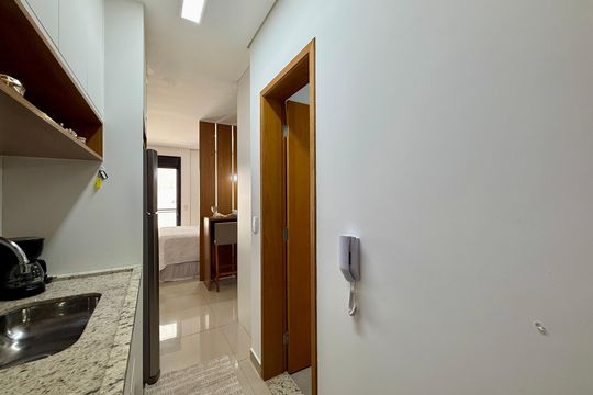 Cozinha  de kitnet/studio à venda com 1 quarto, 24m² em Santo Amaro, São Paulo