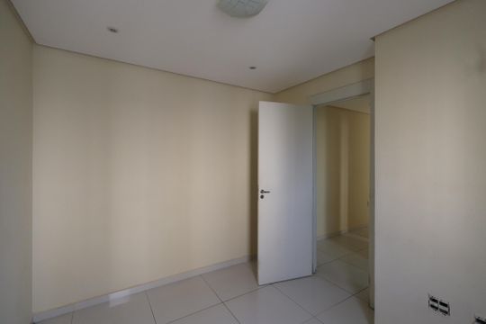 Quarto 2 de apartamento à venda com 2 quartos, 48m² em Penha de França, São Paulo