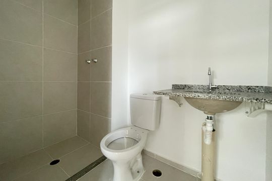 Banheiro de apartamento à venda com 2 quartos, 36m² em Santana, São Paulo