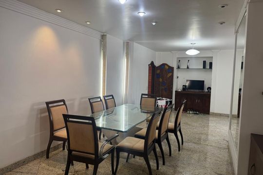 Apartamento para alugar com 4 quartos, 147m² em Funcionários, Belo Horizonte