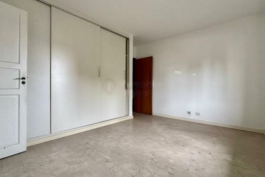 Casa à venda com 4 quartos, 164m² em Jardim Belgica, São Paulo