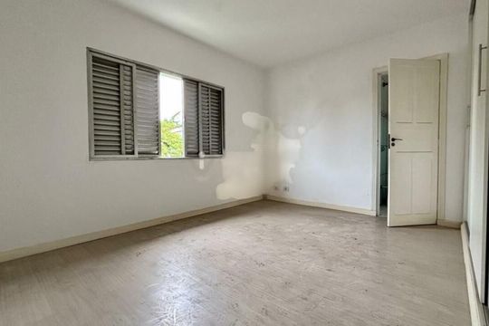 Casa à venda com 4 quartos, 164m² em Jardim Belgica, São Paulo