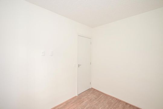 Quarto 1 de apartamento à venda com 2 quartos, 34m² em Vila Prel, São Paulo