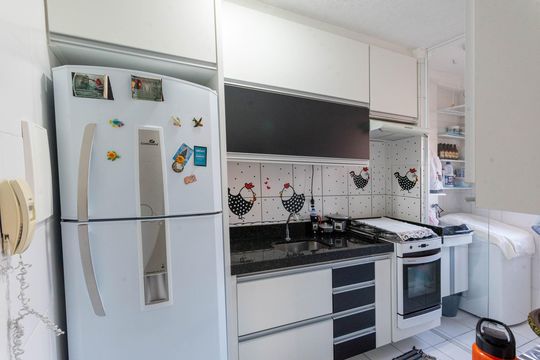 Cozinha de apartamento à venda com 2 quartos, 47m² em Loteamento Parque Centenario, Campinas