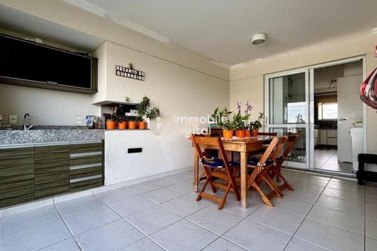 Apartamento à venda com 3 quartos, 184m² em Campo Grande, São Paulo