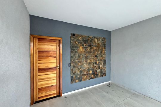 Garagem de casa à venda com 3 quartos, 150m² em Jardim Artur Alvim, São Paulo