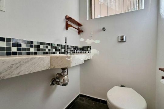 Casa à venda com 3 quartos, 177m² em Santo Amaro, São Paulo