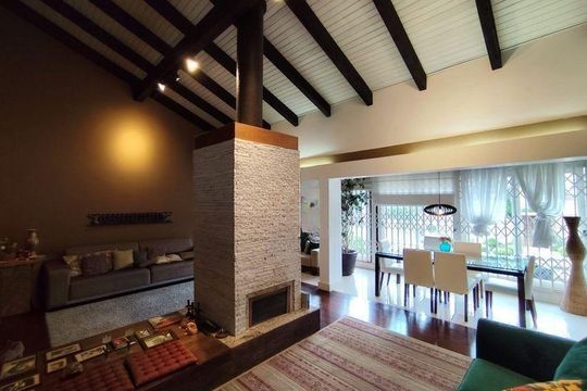 Sala de casa para alugar com 3 quartos, 326m² em Cavalhada, Porto Alegre