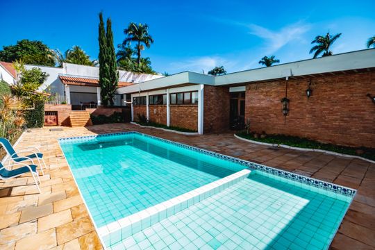 Casa à venda com 4 quartos, 1000m² em Bandeirantes (pampulha), Belo Horizonte