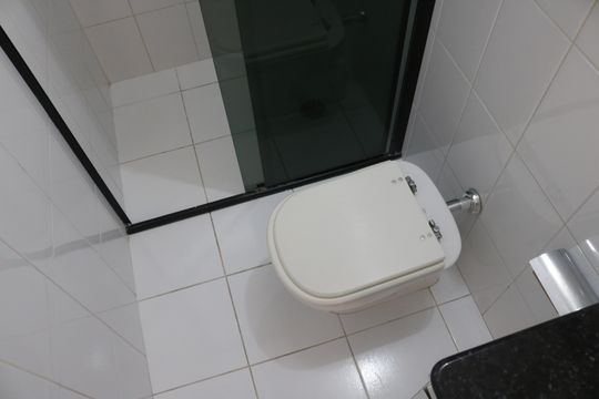 Banheiro 2 de apartamento à venda com 3 quartos, 102m² em Água Branca, São Paulo