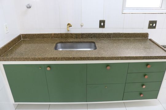 Cozinha de apartamento à venda com 3 quartos, 102m² em Água Branca, São Paulo