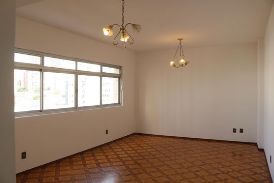 Sala de apartamento à venda com 3 quartos, 102m² em Água Branca, São Paulo