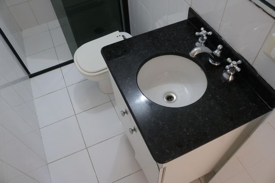 Banheiro 2 de apartamento à venda com 3 quartos, 102m² em Água Branca, São Paulo