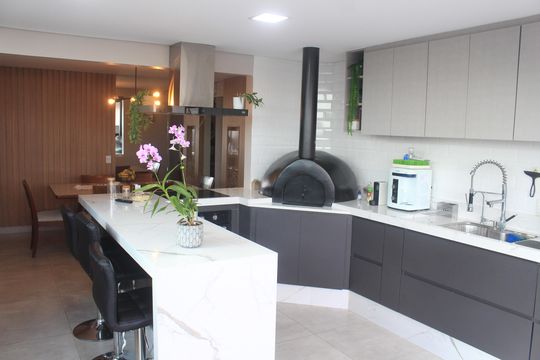 Cozinha de apartamento à venda com 3 quartos, 150m² em Nova Gerti, São Caetano do Sul