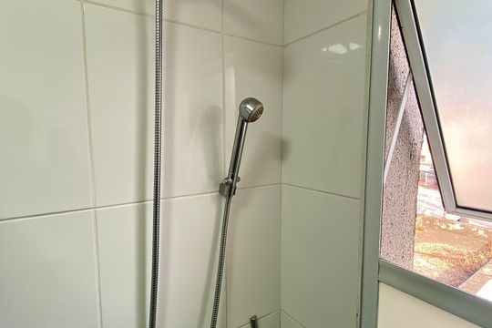 Banheiro da Suíte de apartamento à venda com 2 quartos, 48m² em Carandiru, São Paulo