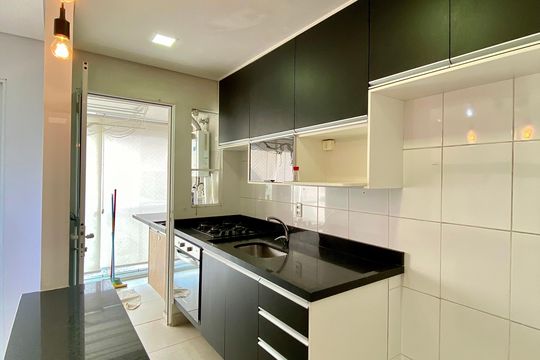 Cozinha de apartamento à venda com 2 quartos, 48m² em Carandiru, São Paulo