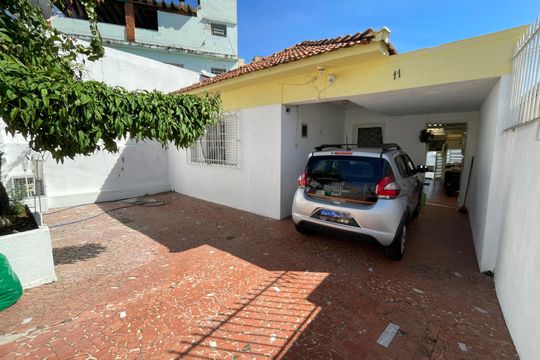 Garagem de casa à venda com 2 quartos, 250m² em Vila Nova Cachoeirinha, São Paulo