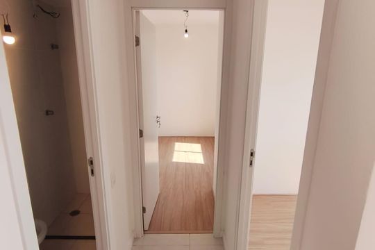 Corredor de apartamento para alugar com 2 quartos, 33m² em Várzea da Barra Funda, São Paulo