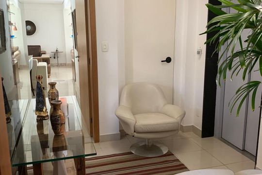 Apartamento para alugar com 4 quartos, 230m² em Buritis, Belo Horizonte