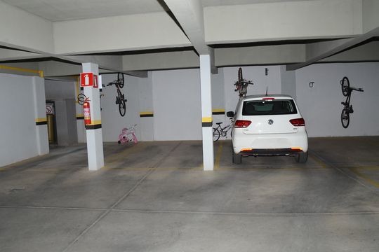 Garagem de apartamento à venda com 3 quartos, 150m² em Santa Ines, Belo Horizonte