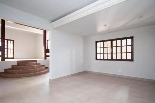 Sala de casa de condomínio para alugar com 5 quartos, 450m² em Jardim Botânico, Brasília