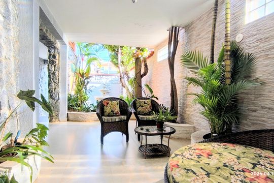 Casa à venda com 6 quartos, 400m² em Renascença, Belo Horizonte