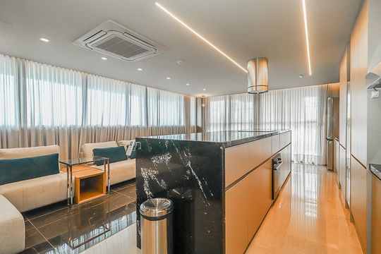 Área comum - Salão de festas de kitnet/studio à venda com 0 quarto, 27m² em Boa Vista, Porto Alegre