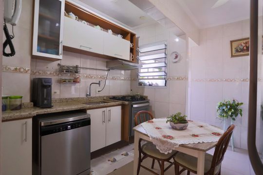 Cozinha de apartamento à venda com 3 quartos, 78m² em Vila Claudia, São Paulo