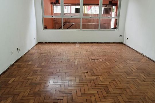 Casa à venda com 3 quartos, 95m² em Jardim Bonito, São Paulo