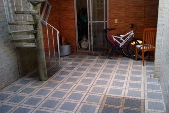 Casa à venda com 2 quartos, 80m² em Jardim Sertaozinho, São Paulo