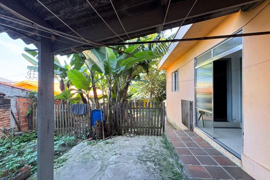 Área de Serviço - Edícula  de casa à venda com 3 quartos, 254m² em Vila Jordanopolis, São Bernardo do Campo