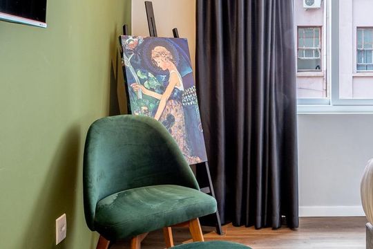 Sala/Quarto de apartamento à venda com 1 quarto, 25m² em Centro Histórico, Porto Alegre