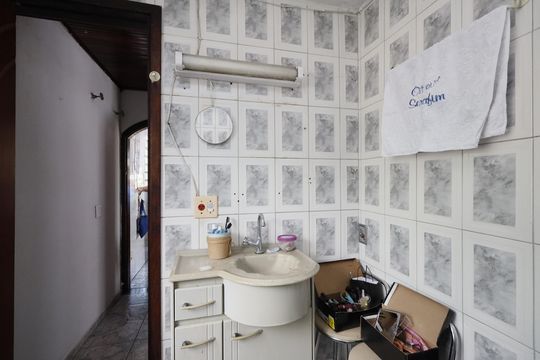 Banheiro da Suíte 3  de casa à venda com 3 quartos, 448m² em Vila Maria Baixa, São Paulo