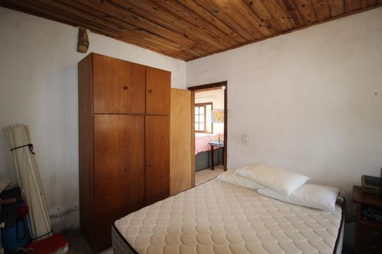Suíte 2 de casa para alugar com 2 quartos, 90m² em Costa E Silva, Porto Alegre