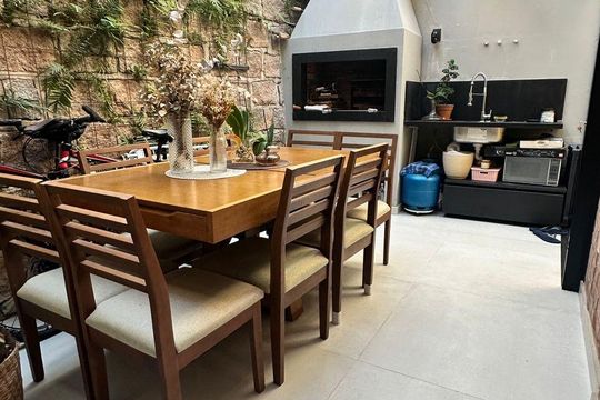 Área da Churrasqueira de apartamento à venda com 2 quartos, 100m² em Petrópolis, Porto Alegre