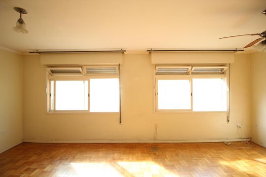 Sala de apartamento à venda com 3 quartos, 99m² em Moinhos de Vento, Porto Alegre