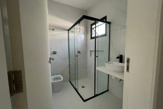 Casa para alugar com 5 quartos, 280m² em Jardim Campo Grande, São Paulo