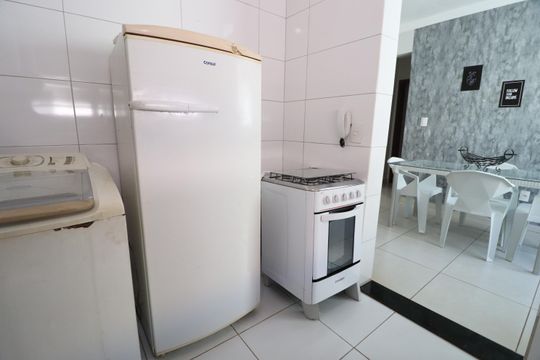 Cozinha de apartamento para alugar com 2 quartos, 80m² em Santa Mônica, Uberlândia