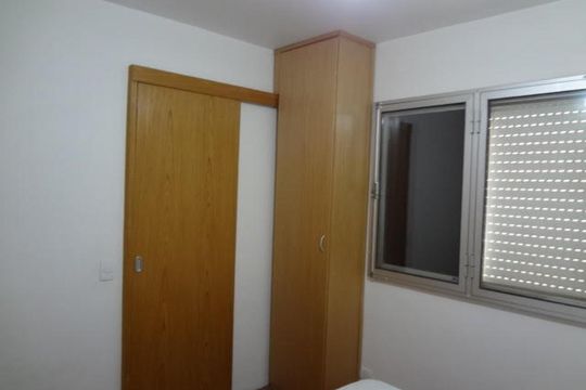 Quarto de apartamento à venda com 1 quarto, 46m² em Vila Congonhas, São Paulo