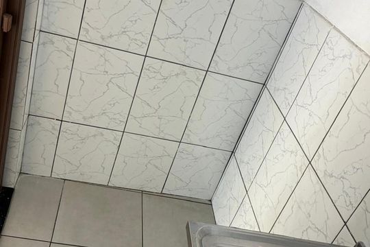 Cozinha de kitnet/studio para alugar com 1 quarto, 20m² em Jardim Maia, São Paulo